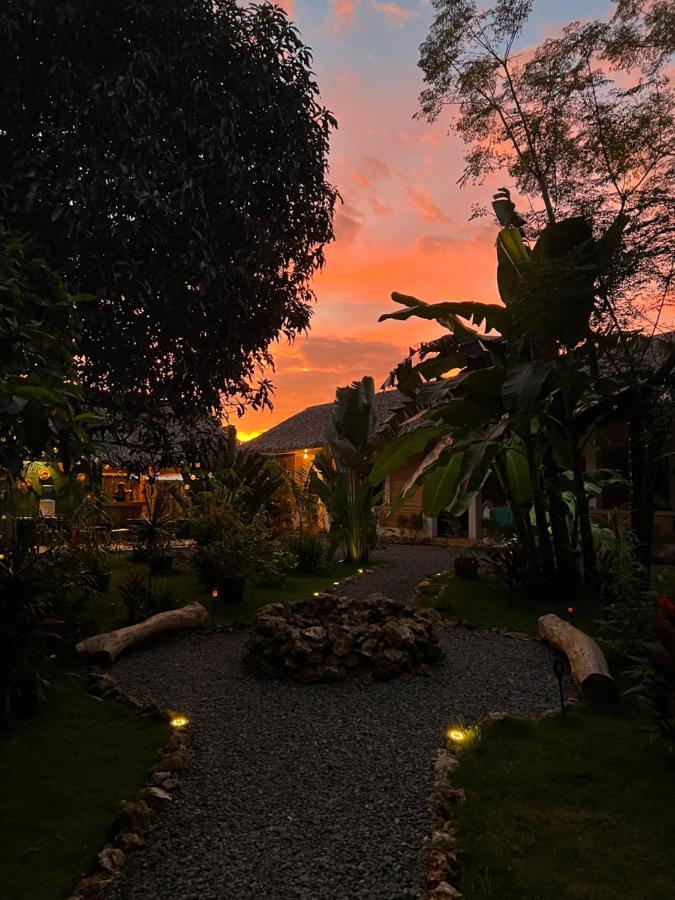 Nautilus Hostel & Hammocks Panglao Dış mekan fotoğraf
