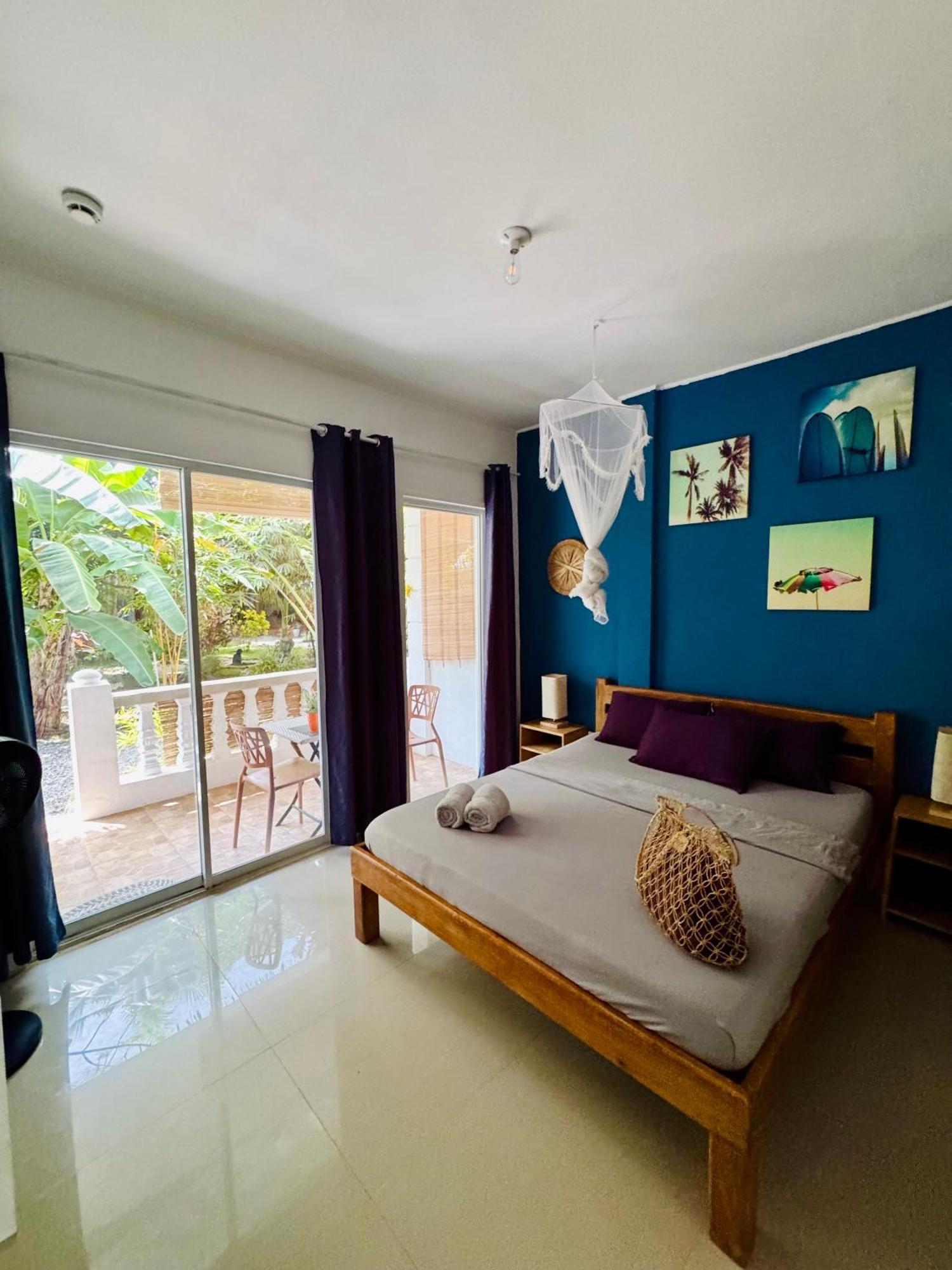 Nautilus Hostel & Hammocks Panglao Dış mekan fotoğraf